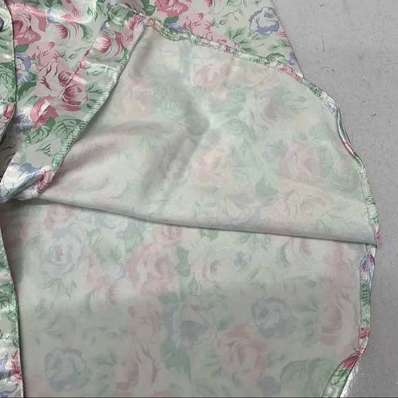 Kathryn  Satin  Nightshirt Small  Pink Floral Button Front Soft Lining Short Slv - Picture 10 of 10